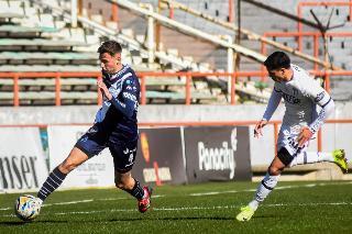 Alvarado y sus urgencias se ponen al día en Quilmes: hora, tv y formaciones