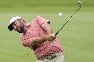 Henley’s prestige grows with putter