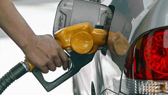 Alertan por estafas con supuestos descuentos en carga de combustibles