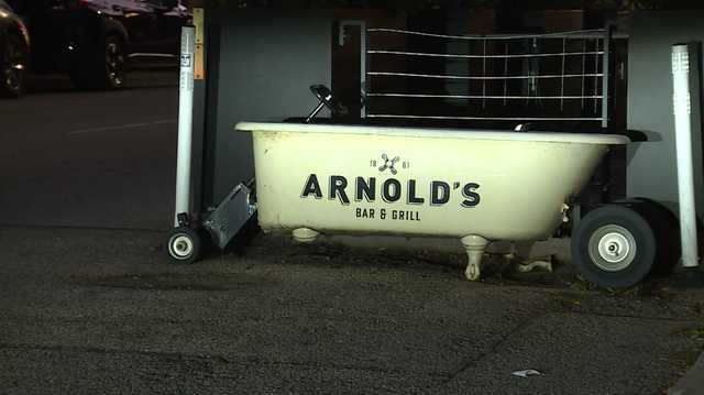 Cincinnati bar giving away iconic motorized bathtub