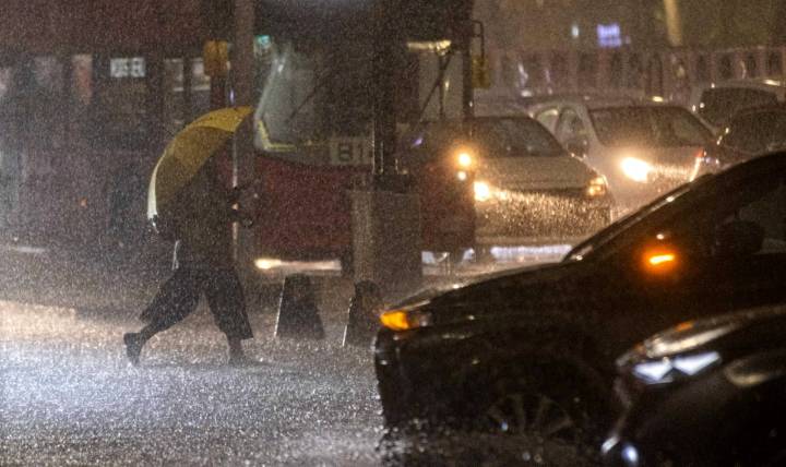 ¡No olvides el paraguas! Activan alerta amarilla por fuertes lluvias y granizo en 7 alcaldías de CDMX