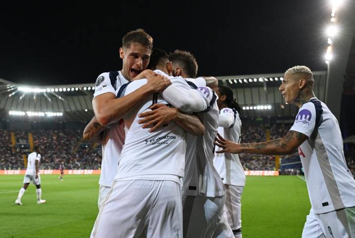 Premier League best bets: Tottenham vs. Burnley odds, picks, and prediction