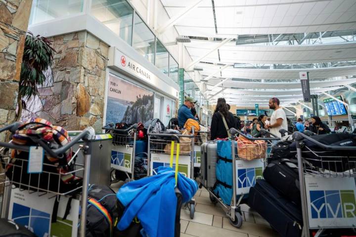 Air Canada suspends restart plans after flight attendants union defies return to work order