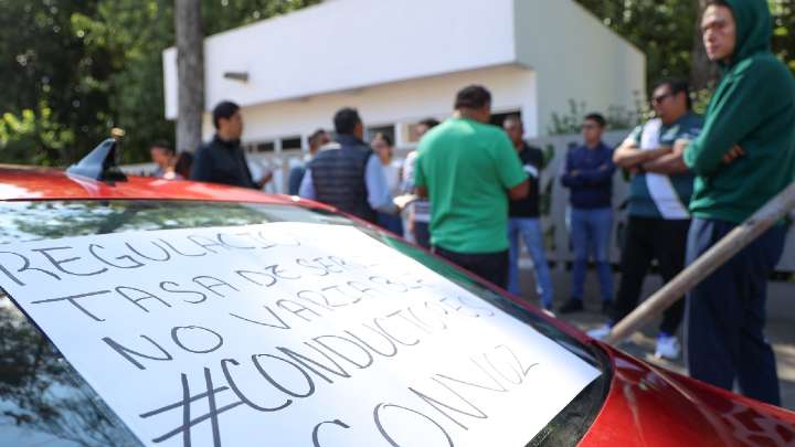 Semana violenta para Uber en Puebla: van tres asaltos y un conductor desaparecido