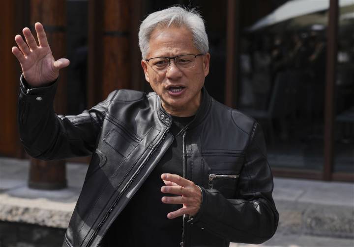 U.S. will get a 15% cut of Nvidia and AMD chip sales to China under a new, unusual agreement