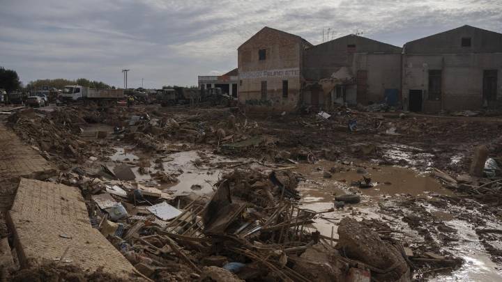 Cámara en barrancos, simulacros y sirenas de alerta: los municipios de la dana se protegen