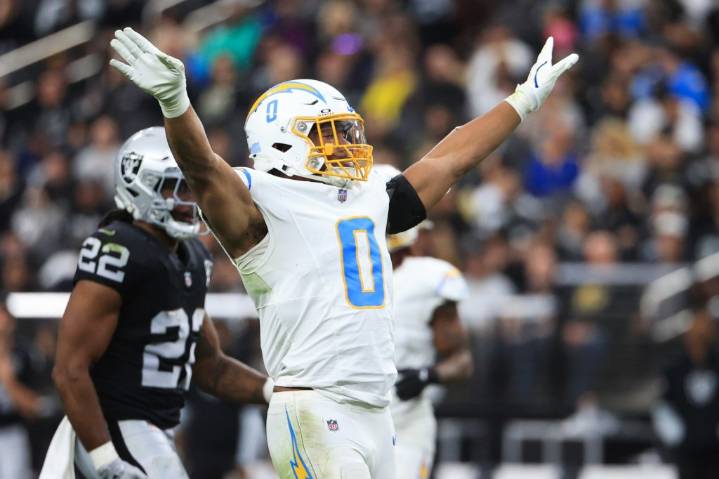 Chargers LB Daiyan Henley proving why he’s a captain