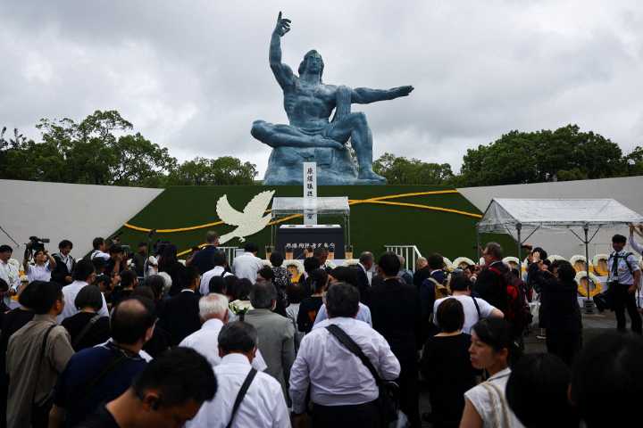 Nagasaki conmemora 80 años de la bomba atómica con el repicar de icónica campana