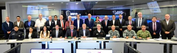 Empresarios dan reconocimiento histórico al EdoMéx por reducir delitos contra negocios en 14%