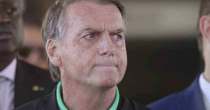 Brazil's Supreme Court orders house arrest for former President Bolsonaro