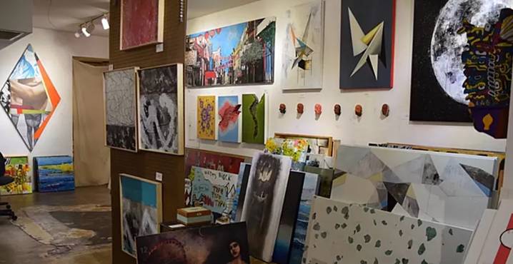 Iconic Scottsdale art gallery closes Saturday after more than 30 years