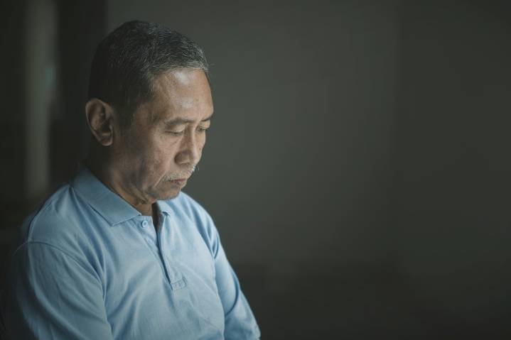 Dear Annie: I try to be a good daughter, buy my elderly father’s anxiety is exhausting