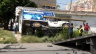 Niño Resulta Lesionado en Accidente Volcadura en el Centro de Torreón