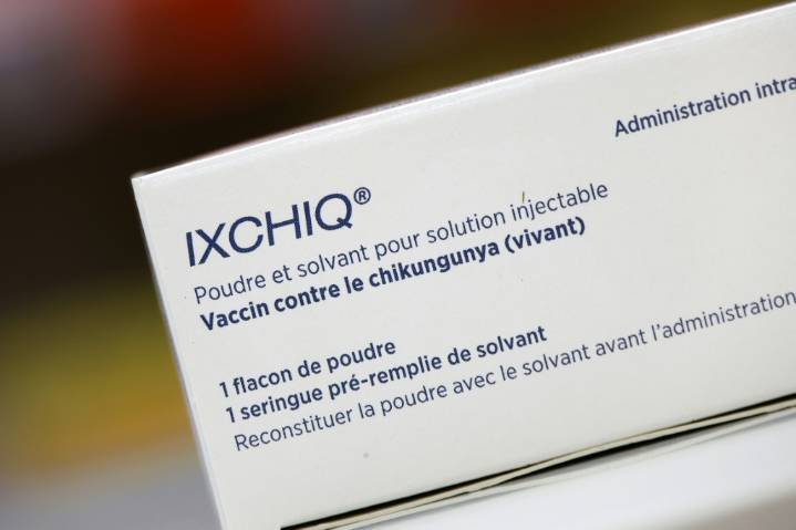 Suspenden la licencia de venta de una vacuna contra el chikunguña por serios efectos secundarios