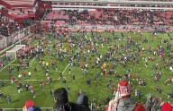 Cancelado el partido entre Independiente y la U de Chile por incidentes que dejan heridos