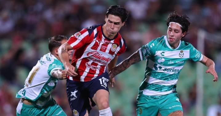 Chivas suma su segunda derrota en el Apertura 2025 y esta vez Santos fue su verdugo en la Liga MX