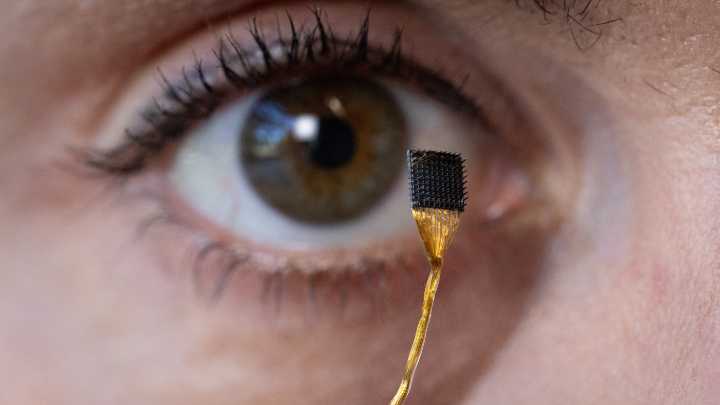 These brain implants speak your mind — even when you don't want to : Shots