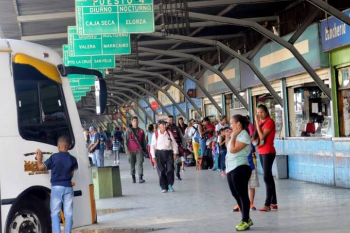 Expertos piden eficiencia y renovación en terminales de transporte venezolanos