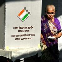 India's Election Commission under fire from opposition