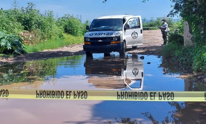 Hallan cadáver flotando en canal de Culiacán