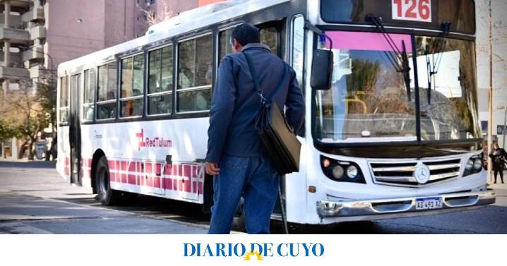 A partir del próximo lunes, las personas con discapacidad ya no necesitarán la credencial del pase libre para viajar gratis en colectivo