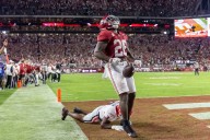 Alabama football running back injured during preseason scrimmage