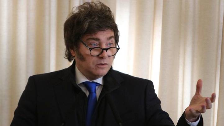 Primera reacción de Javier Milei por las coimas en ANDIS: compartió un comunicado del laboratorio investigado