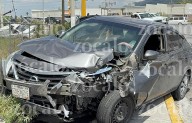 Choca conductora por alcance contra vagón en bulevar Antonio Cárdenas