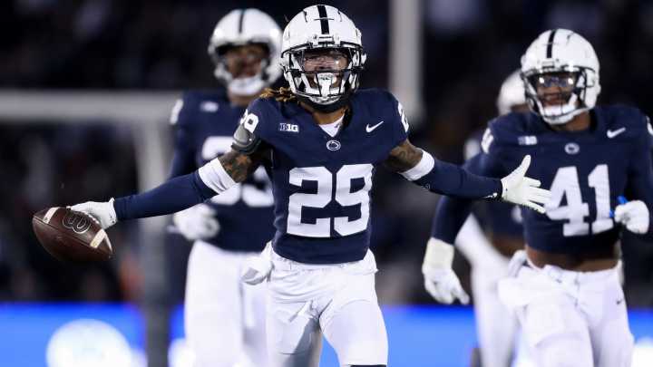 College football poll hot takes: SEC whips Big Ten in rankings, not playoff