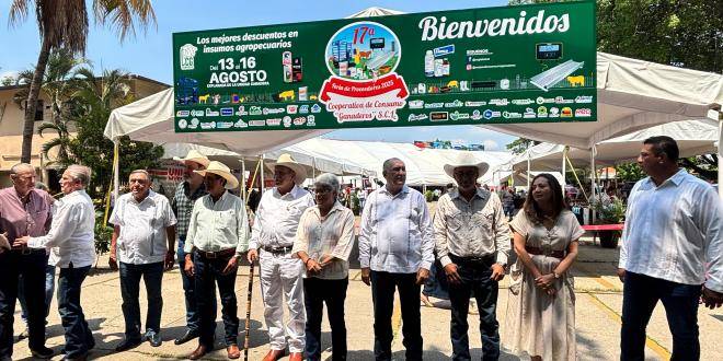 Tabasco tiene un gobernador que, como nunca antes, camina de la mano con los productores: Luisa Cámara Cabrales