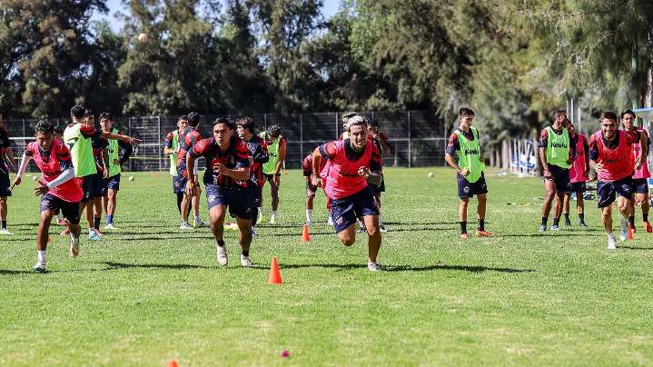 Sancionará Oscar Delgadillo partido U. de G. contra Irapuato en Liga de Expansión