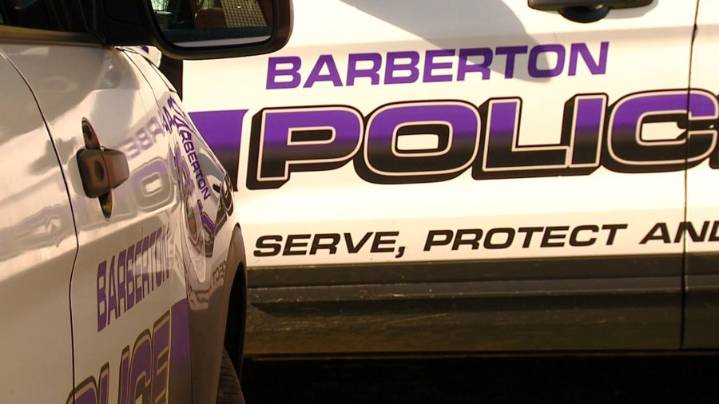 Barberton officers arrest man with loaded gun, explosives: Police