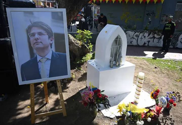 Condenan siete años al atacante de Uribe; reclusión en centro para menores