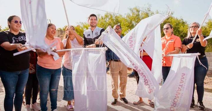 Beto Granados inicia obra de pavimentación en la colonia Los Olivos