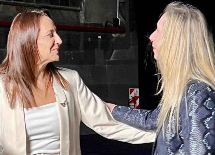 Mónica Becerra se mostró con Karina Milei y la Justicia Federal ratificó su candidatura