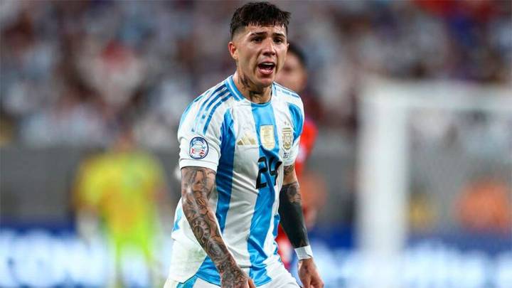 FIFA confirmó sanciones a la AFA y a Enzo Fernández: cómo afectará el partido frente a Venezuela