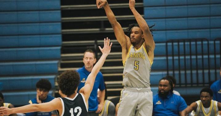 Sports in brief: Ay-Keen Richardson signs with Biola