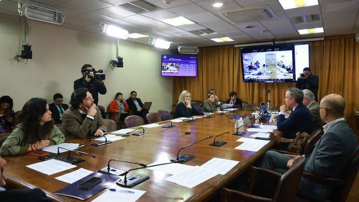 Avanza en la Cámara Baja proyecto que regula la dieta vitalicia que reciben expresidentes
