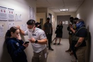 En Nueva York el ICE detiene y deporta a familias y menores de edad