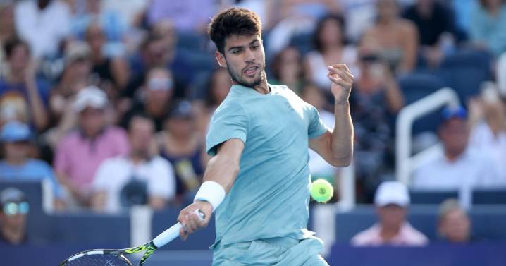 Alcaraz pasa por encima de un Sinner enfermo y conquista su primer Masters 1000 de Cincinnati