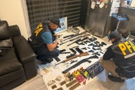 Fueron a hacer un allanamiento en un laboratorio narco y descubrieron un arsenal
