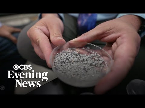 Examining the meteorite that landed in a Georgia house up close