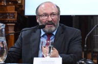 Kroneberger rechaza el aumento de su dieta como senador