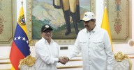 Congresista de EE. UU. advierte que Petro podría ser imputado si ayuda a Maduro
