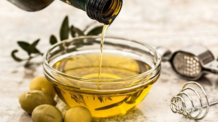 Aceite de cocina usado: 5 maneras fáciles y seguras de reutilizarlo en tu hogar