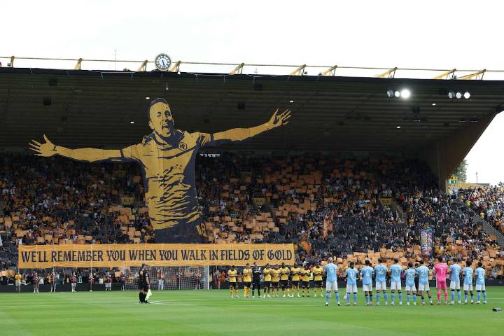 "Campos de oro". Diogo Jota tuvo su emotivo homenaje en el equipo con el que inició su camino en la Premier: después goleó el City