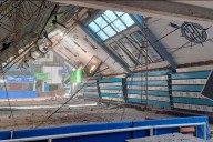 Se derrumbó el techo del estadio de básquet del Club de Regatas Corrientes: imágenes