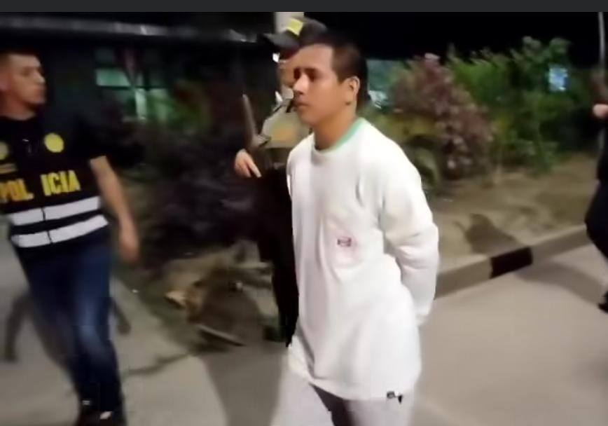 Joven estudiante atrapado en caso de extorsión y atentado con explosivos