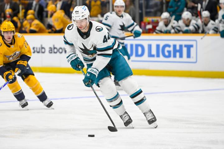 Marc-Edouard Vlasic Intends To Play This Season, Comments On San Jose Buyout
