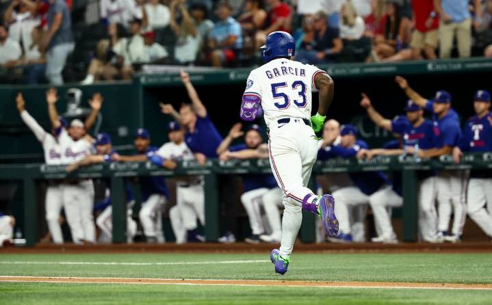 Deadspin | Rangers explode for first 20-run game since 2011, blitz Angels